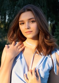 Valentyna 19 years old Ukraine Kiev, European bride profile, step2love.com