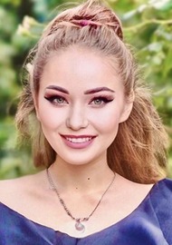 Karina 22 years old Ukraine Cherkassy, European bride profile, step2love.com