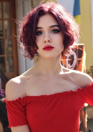 Arina 25 years old Ukraine Mykolaiv, European bride profile, step2love.com