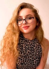 Viktoriya 22 years old Ukraine Dnipro, European bride profile, step2love.com