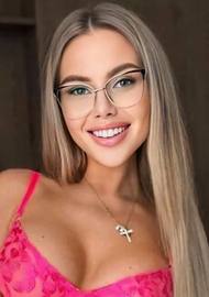 Viktoriya 21 years old Ukraine Kiev, European bride profile, step2love.com