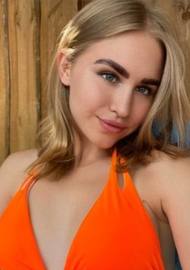 Oleksandra 21 years old Ukraine Nikopol, European bride profile, step2love.com