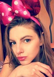 Olga 35 years old U.A.E. Dubai, Russian bride profile, step2love.com