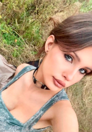 Darya 20 years old Ukraine Lvov, European bride profile, step2love.com