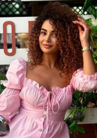 Hripsime 34 years old U.A.E. Dubai, European bride profile, step2love.com