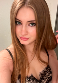 Olga 18 years old Ukraine Kiev, European bride profile, step2love.com