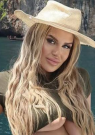 Milena 21 years old Ukraine Kiev, European bride profile, step2love.com
