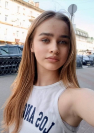 Anna 18 years old Ukraine Rivne, European bride profile, step2love.com