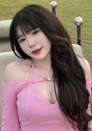 Nguyen 20 years old Vietnam Hanoi, European bride profile, step2love.com