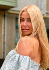 Victoria 45 years old France Cannes, European bride profile, step2love.com