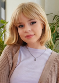 Arina 21 years old Ukraine Cherkasy, European bride profile, step2love.com