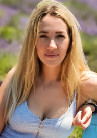 Darya 34 years old Hungary Budapest, European bride profile, step2love.com