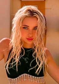 Yuliia 24 years old United Kingdom London, European bride profile, step2love.com