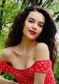 Yuliia 28 years old Ukraine Uzhgorod, European bride profile, step2love.com