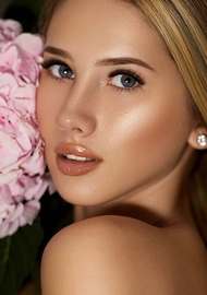 Karina 25 years old Spain Barcelona, European bride profile, step2love.com