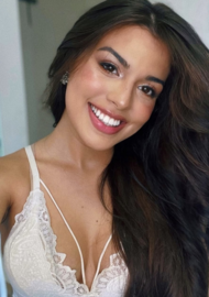 Livia 22 years old Brazil Ouro Preto, European bride profile, step2love.com