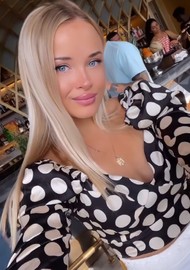 Alena 23 years old Ukraine Kharkov, Russian bride profile, step2love.com