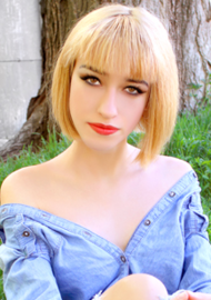 Mariya 25 years old Ukraine Mykolaiv, European bride profile, step2love.com