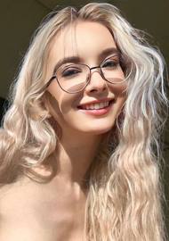 Kristina 27 years old Ukraine Zaporizhzhia, European bride profile, step2love.com